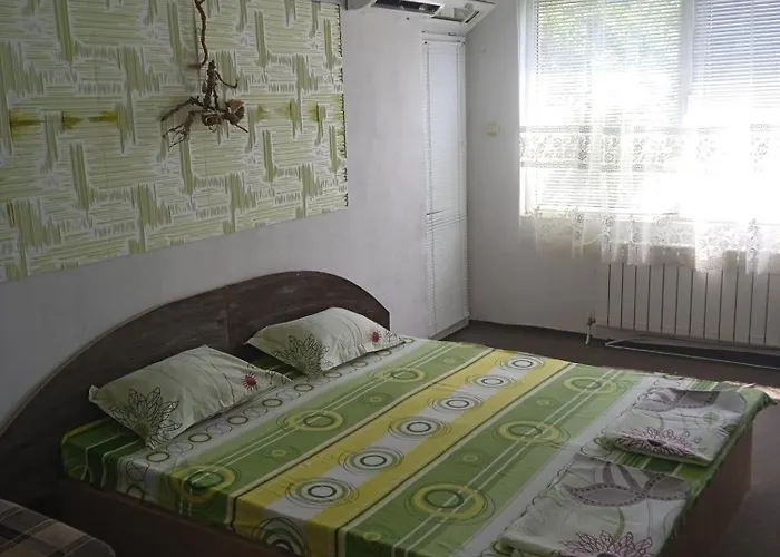 Къща За Гости *